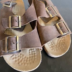 Naturalizer Brown Strap Buckled Sandals